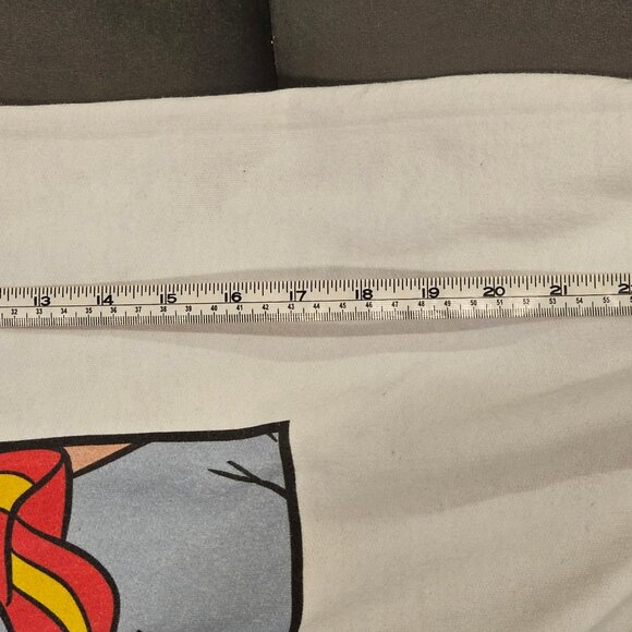 Disney's Dumbo White Sweatshirt Excellent Used Condition Unisex size Medium - Picture 4 of 5